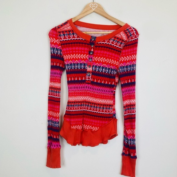 FP Movement ribbed rally layer button front Henley top red, orange, pink. Size L - Picture 3 of 7